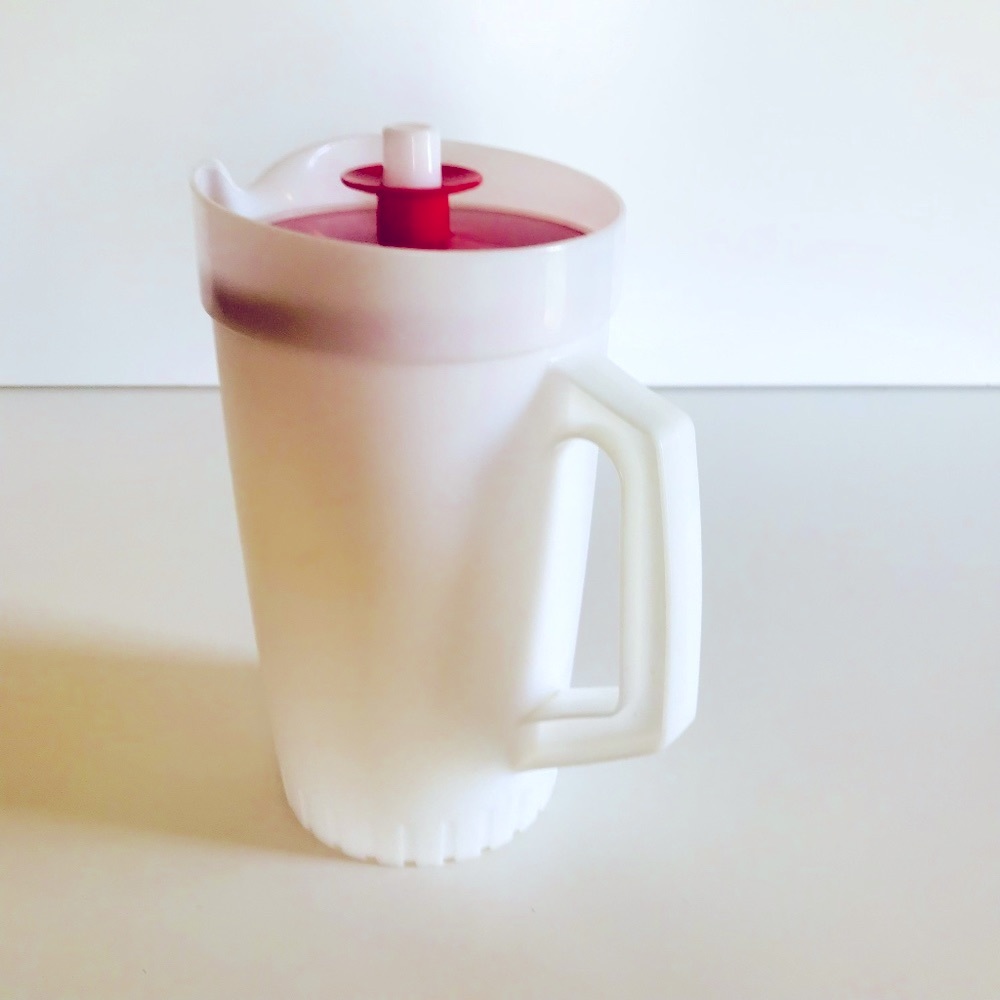 Vintage Tupperware Pitcher, Red and White Pitcher, 80s Tupperware - Picture 3 of 8